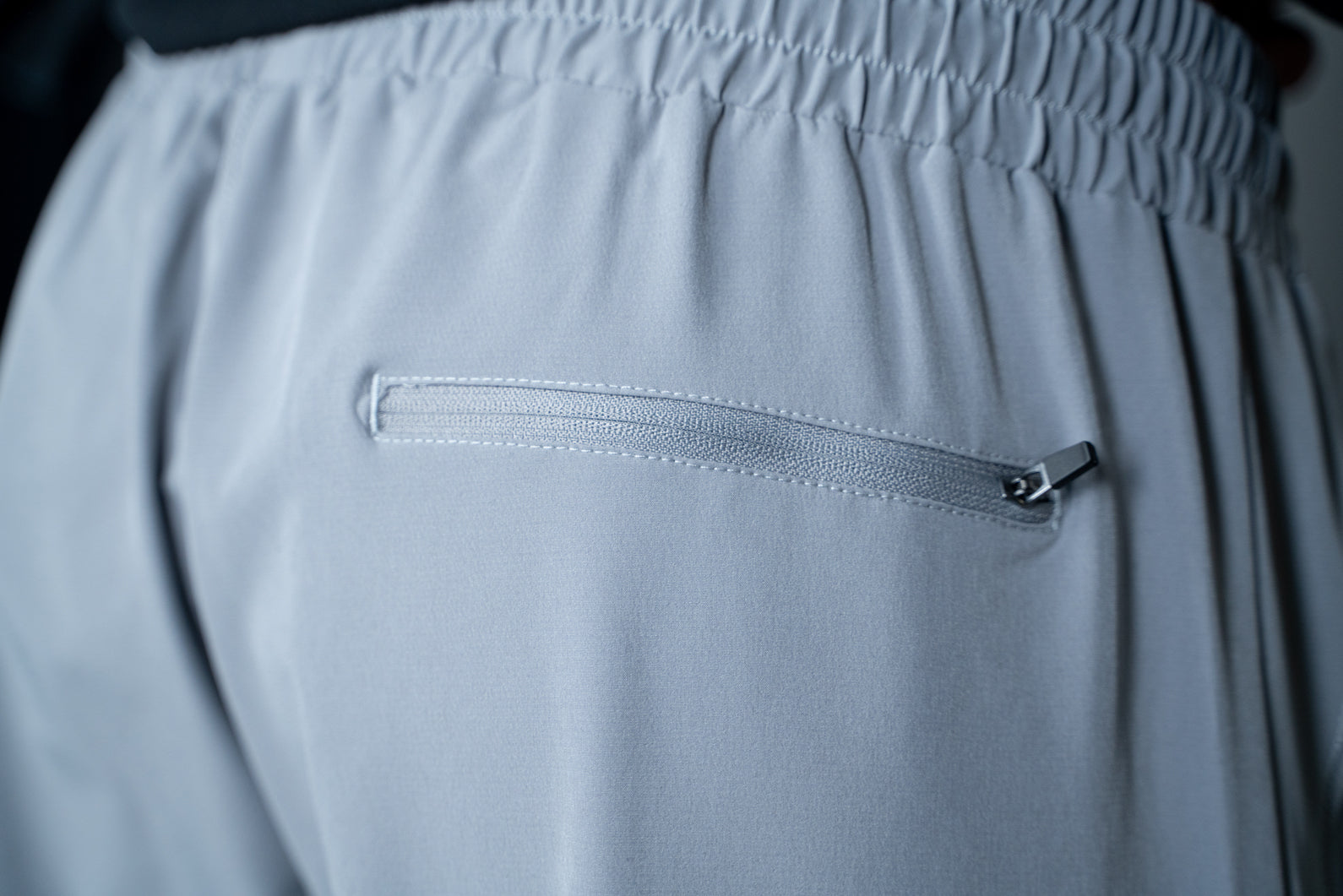 Luxe Men's Woven Joggers