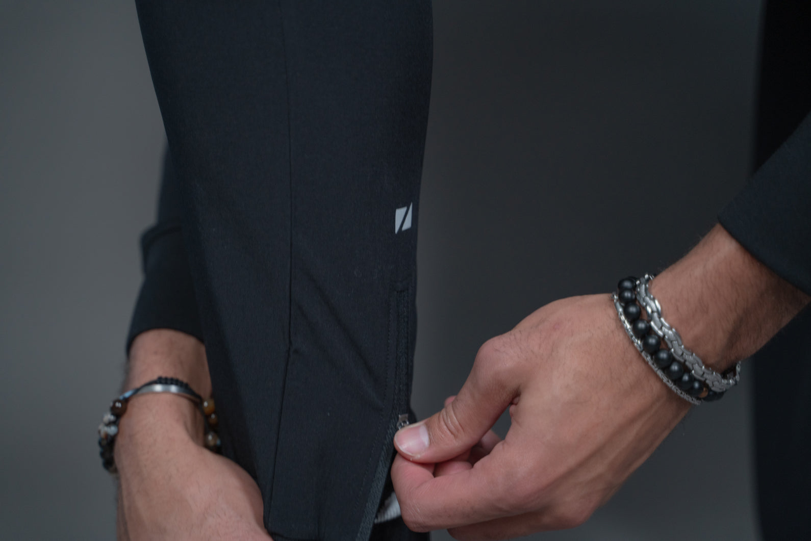 Luxe Men's Woven Joggers