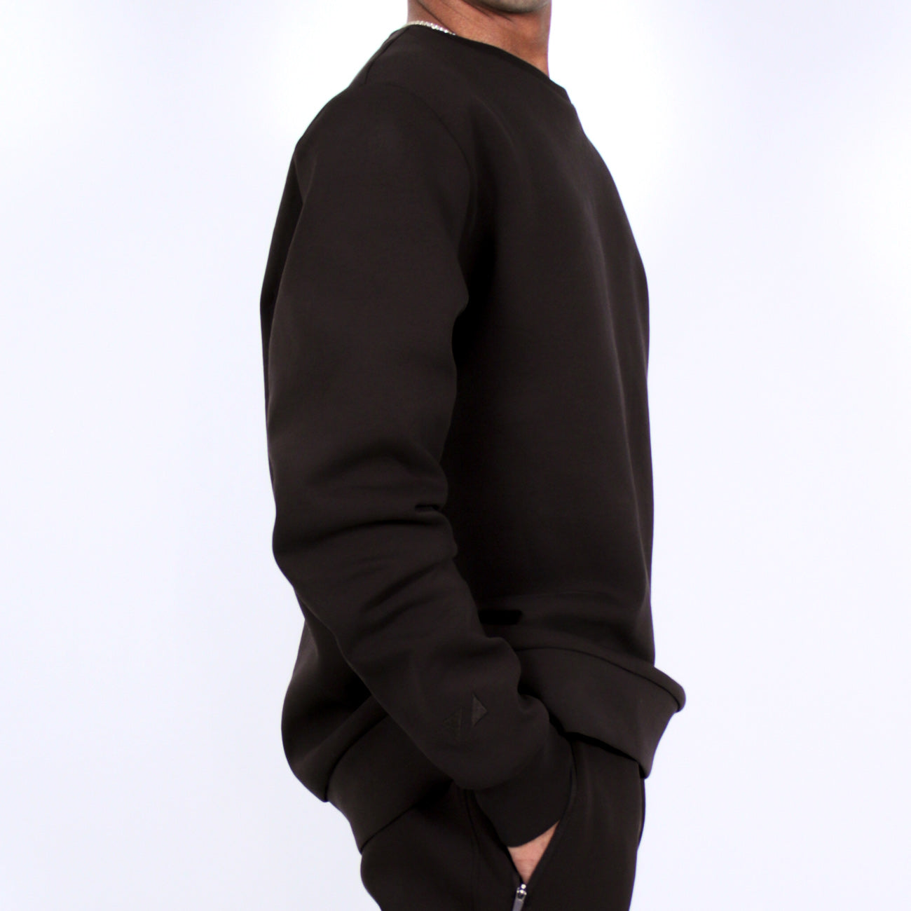 Zueike SL Lounge Crew Neck