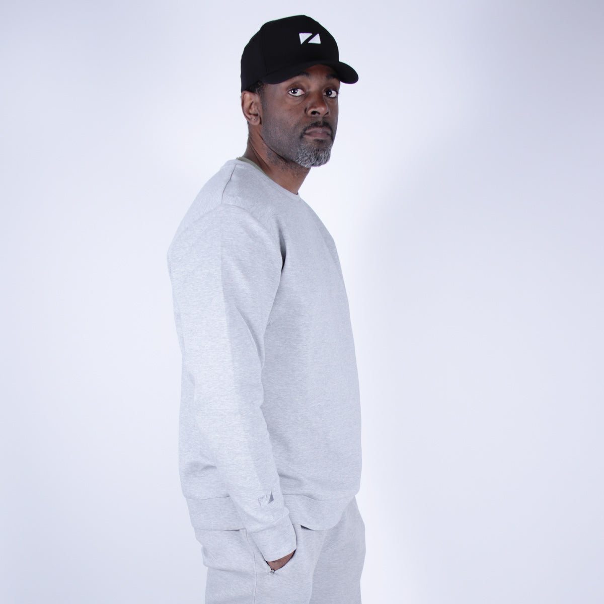 Zueike SL Lounge Crew Neck