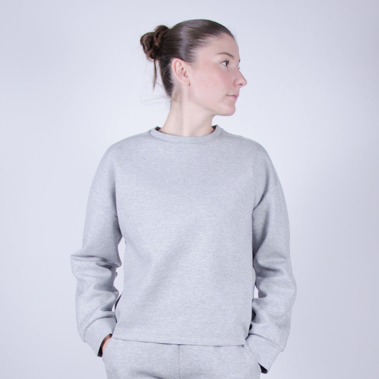 Zueike SL Women's Lounge Crew Neck