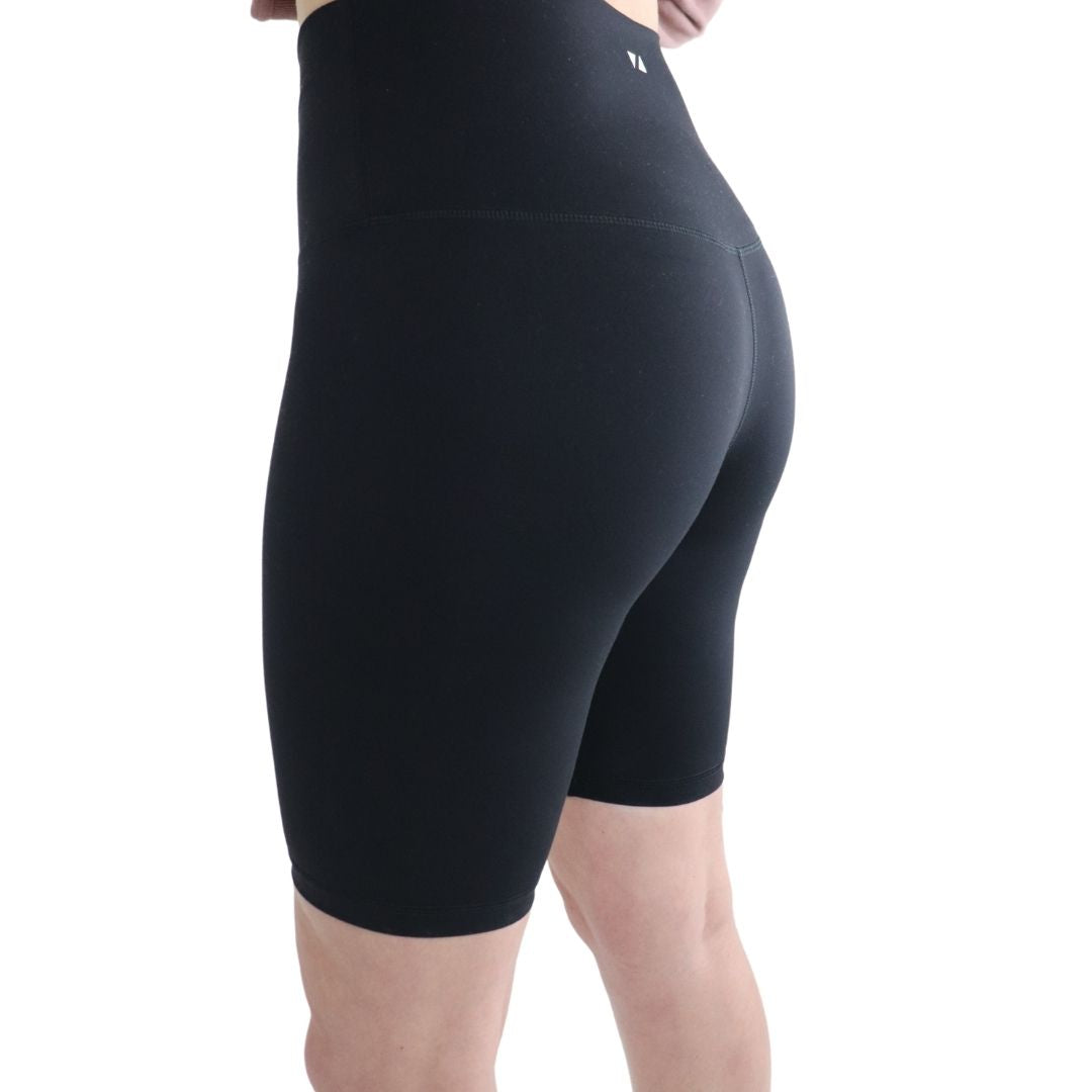 Zueike Black bike short